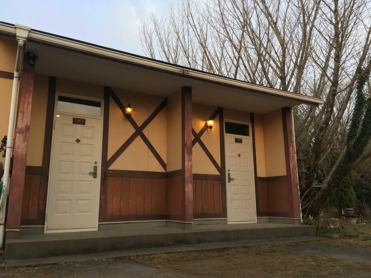 A Private Retreat Cotton Club Cottage 高森町 外观 照片